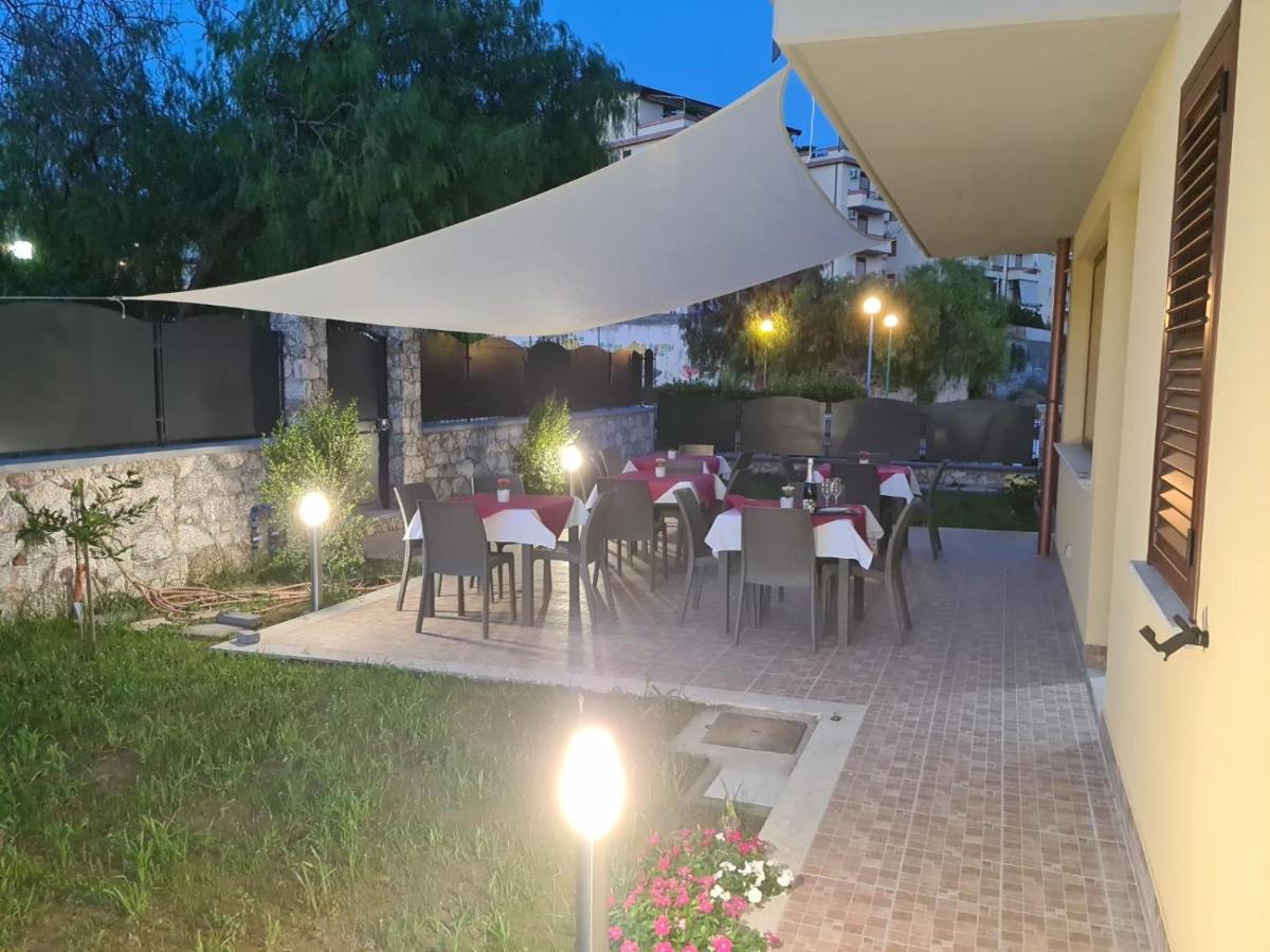 טאורמינה B&B Villa Chiara Bed And Breakfast מראה חיצוני תמונה